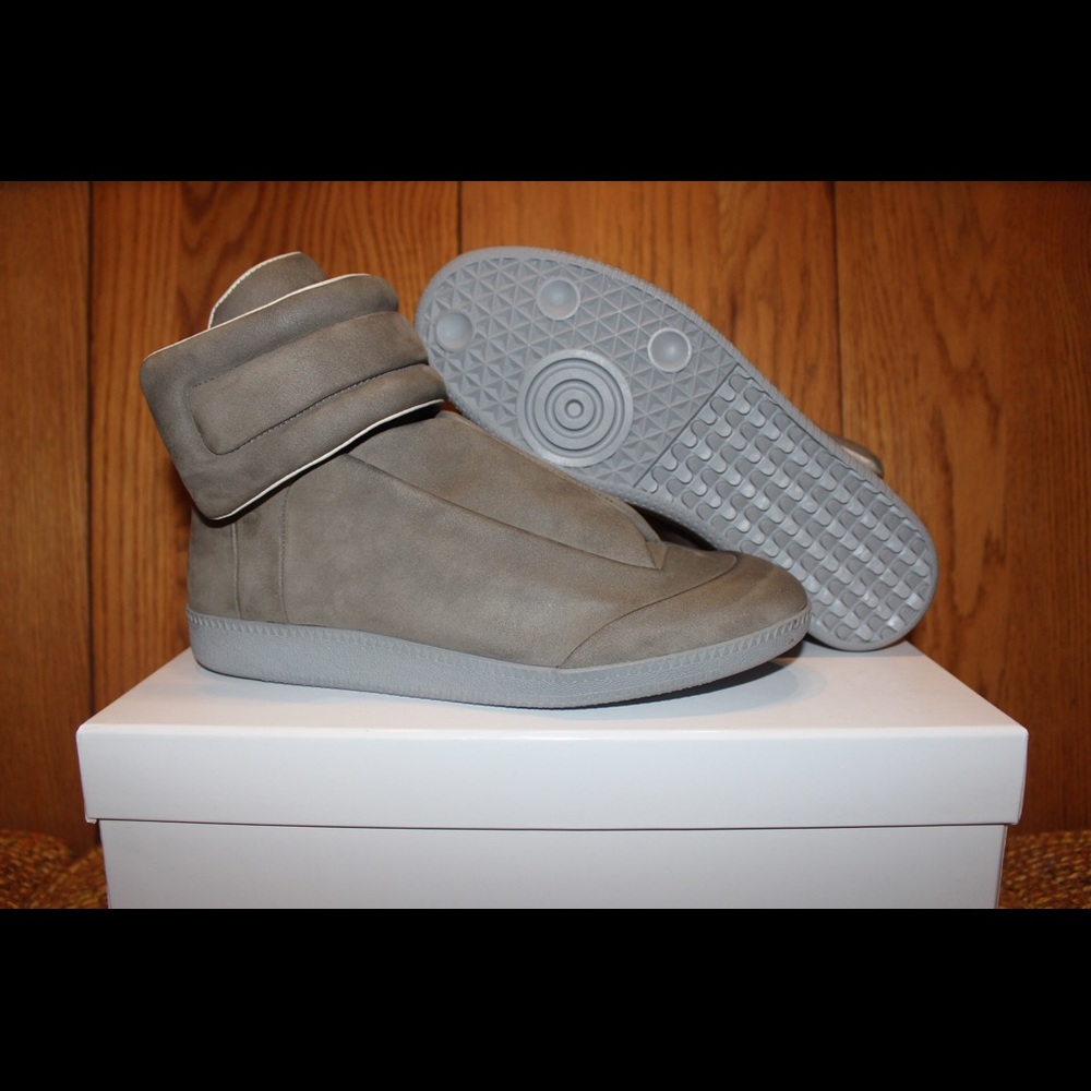 Maison Martin Margiela - Picture 1 of 8